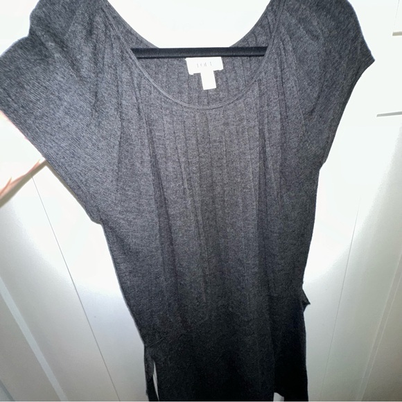 Loft Ann Taylor Sweater Dress with Short Sleeves and attached belt - Medium - Picture 5 of 10